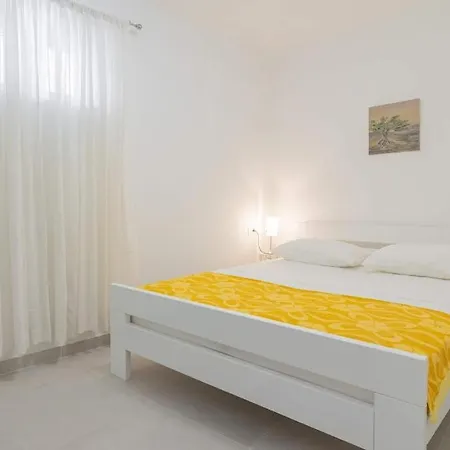 Marta Apartament Split